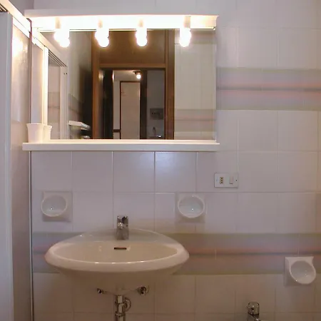 Flats Solarium 아파트